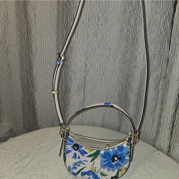 Kate Spsde Madison Floral Crescent new Bag - Picture 10 of 16